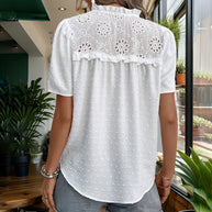 Damen Bluse mit besticktem Kragen und Rüschendetails WW