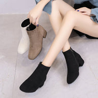 Damen Ankle-Boots mit modernem, minimalistischem Design und komfortablem Blockabsatz W&W