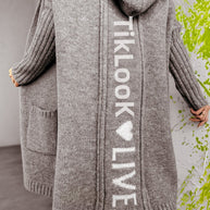 Damen Strickjacke mit Kapuze und innovativem Schriftzug WW