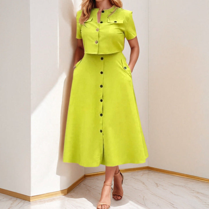 Damen Midi Kleid mit knöpfbarem Oberteil und taillierter Silhouette W&W Mode