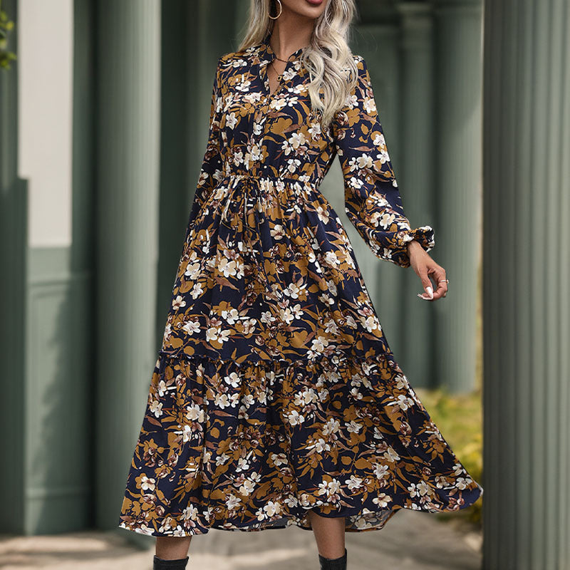 Damen Midikleid mit floralem Design und eleganter Taillierung W&W Mode