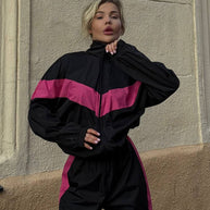 Damen sportlicher Funktionsanzug mit hohem Kragen und elastischen Bündchen WW