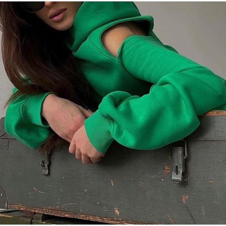 Damen Sweatshirt mit lässigem Cut-Out-Design und praktischen Taschen W&W Mode
