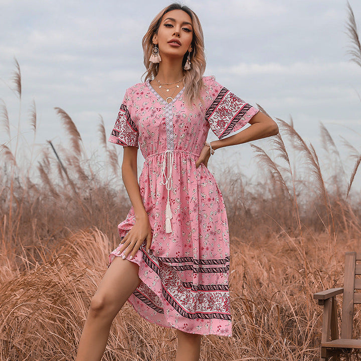 Damen Boho-Style Kleider mit Stickdetails und Taillenzugbund W&W Mode