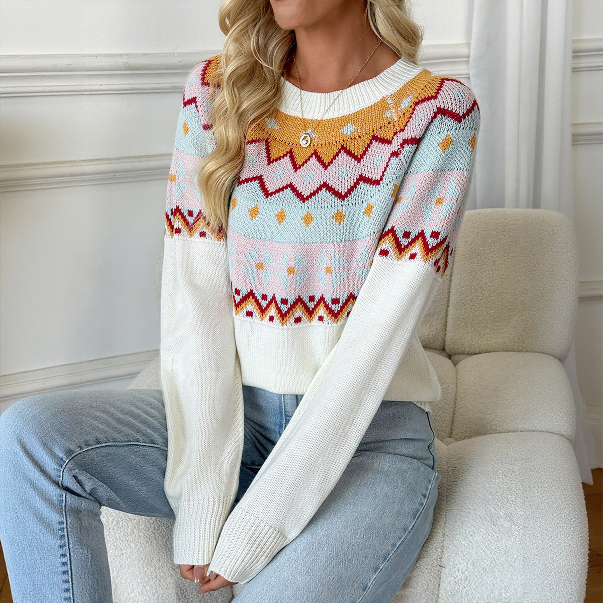 Damen Strickpullover mit traditionellem Muster und überschnittenen Schultern WW