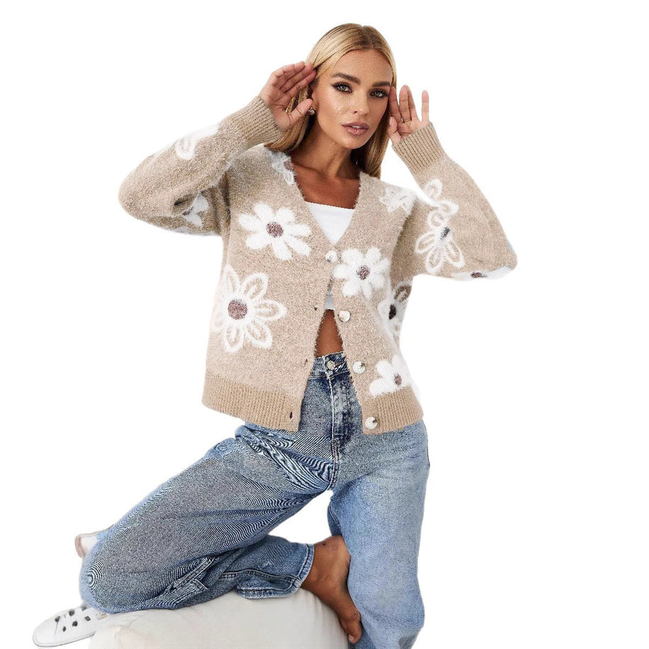 Damen Strickjacke mit floralen Mustern und eleganten Knopfdetails WW