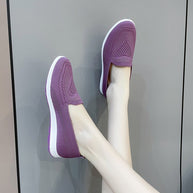 Damen bequeme Slip-On Sneakers mit atmungsaktiver Strick-Oberfläche W&W