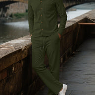 Herren eleganter Freizeitanzug mit strukturierter Oberfläche und praktischen Taschen WW