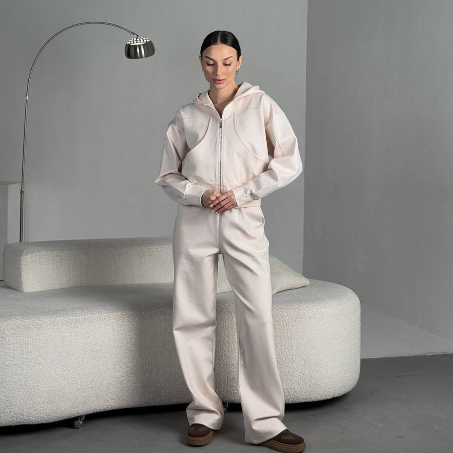 Damen Sportliche Sweatjacke mit praktischen Taschen und gemütlichem Schnitt WW