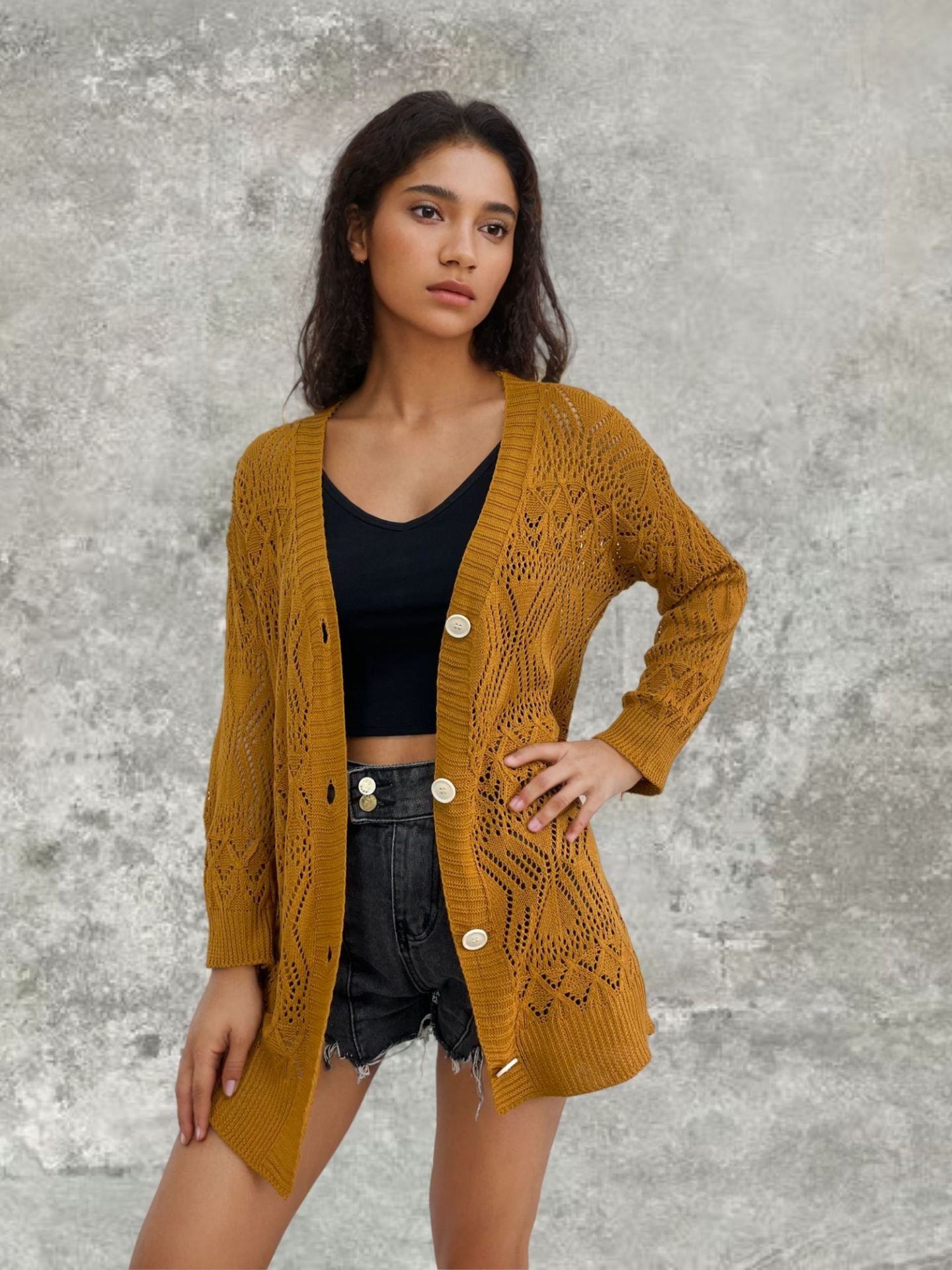 Damen Strickcardigan mit luftigen Mustern und Knopfdetails WW