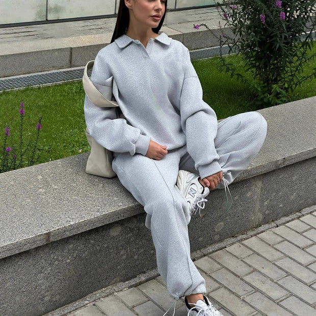 Damen bequeme und stilvolle Poloshirt-Hose Kombination WW