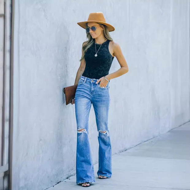 Damen Schlagjeans mit Distressed-Details und hohem Bund WW