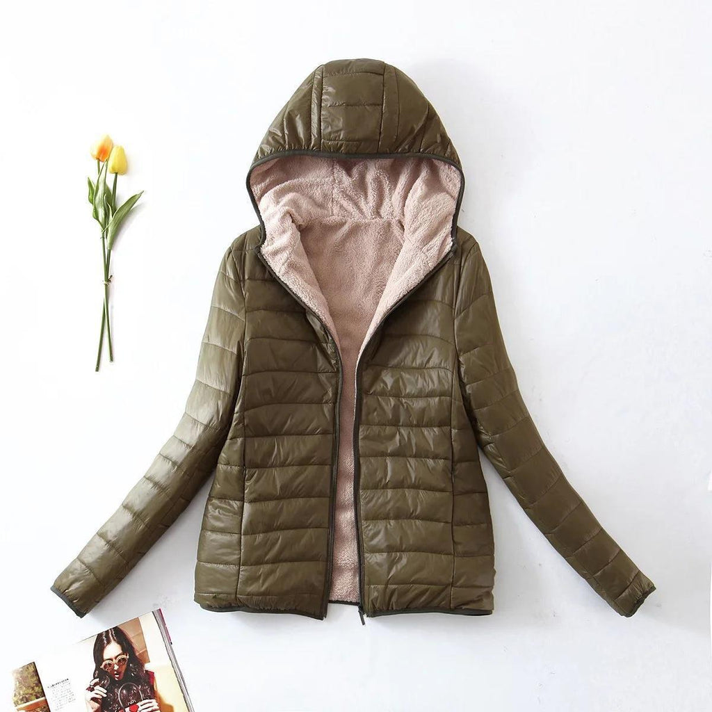 Damen Steppjacke mit kuscheligem Innenfutter und Kapuze WW