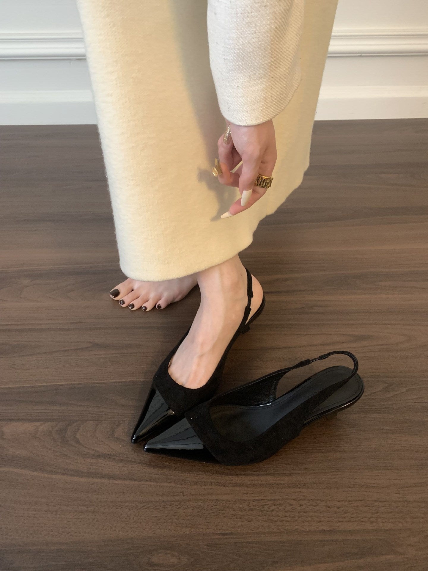 Damen Slingback Pumps mit eleganter Kantenverarbeitung und spitzem Fußbett WW