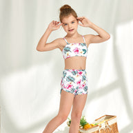 Mädchen Bikini-Set mit modischem Crop-Oberteil und hoch geschnittenen Shorts WW