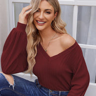 Damen Strickbluse mit feiner Rippstruktur und lässigem V-Ausschnitt WW