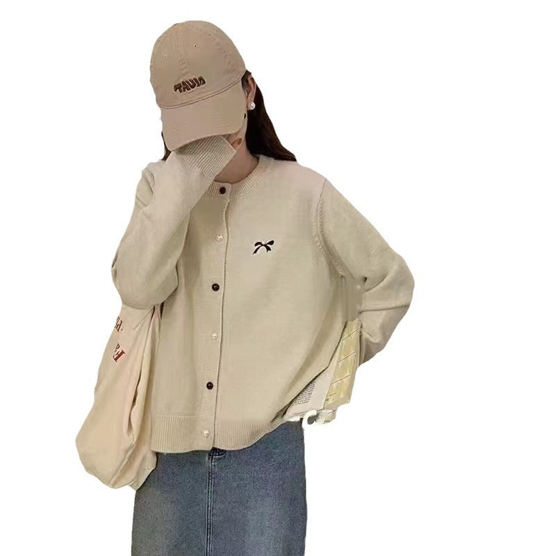 Damen Strickjacke mit dekorativer Schleifenstickerei WW