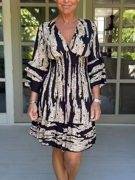 Damen romantisches V-Ausschnitt Kleid mit weiten Ärmeln und floralem Design WW