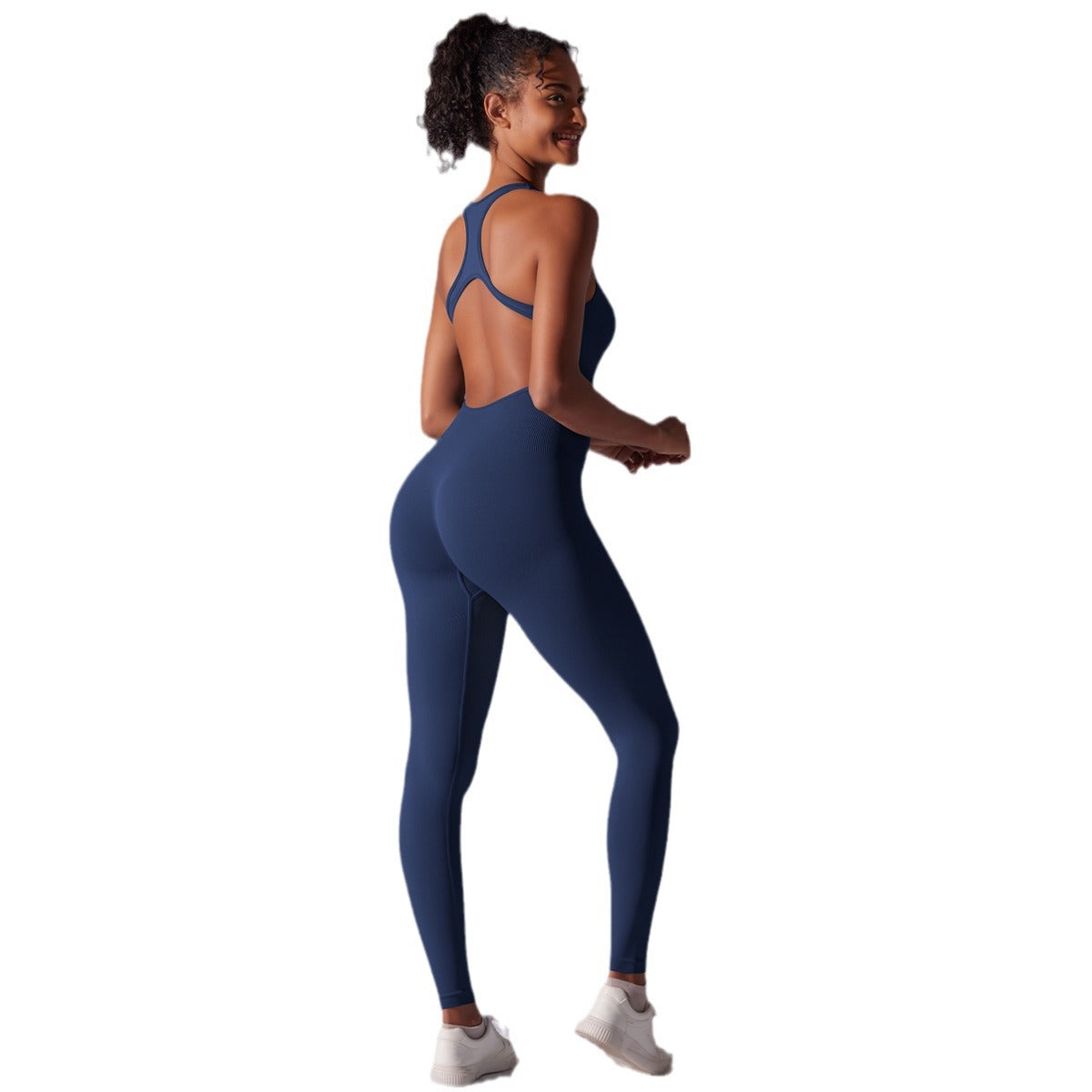 Damen Sportlicher Jumpsuit mit offener Rückenpartie und hoher Flexibilität WW