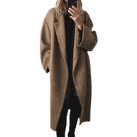Damen Oversized Wollmantel mit eleganter Schnittführung und dezenten Druckknöpfen WW