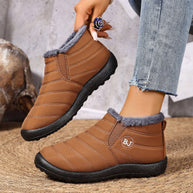 Damen Bequeme und warme Slipper mit kuscheligem Innenfutter WW