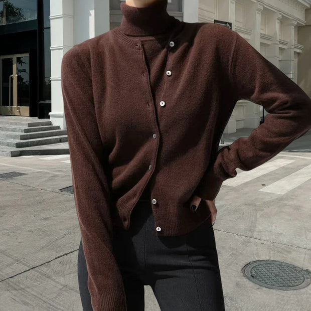Damen Strickoberteil mit eleganter Knopfleiste und modernen Details WW
