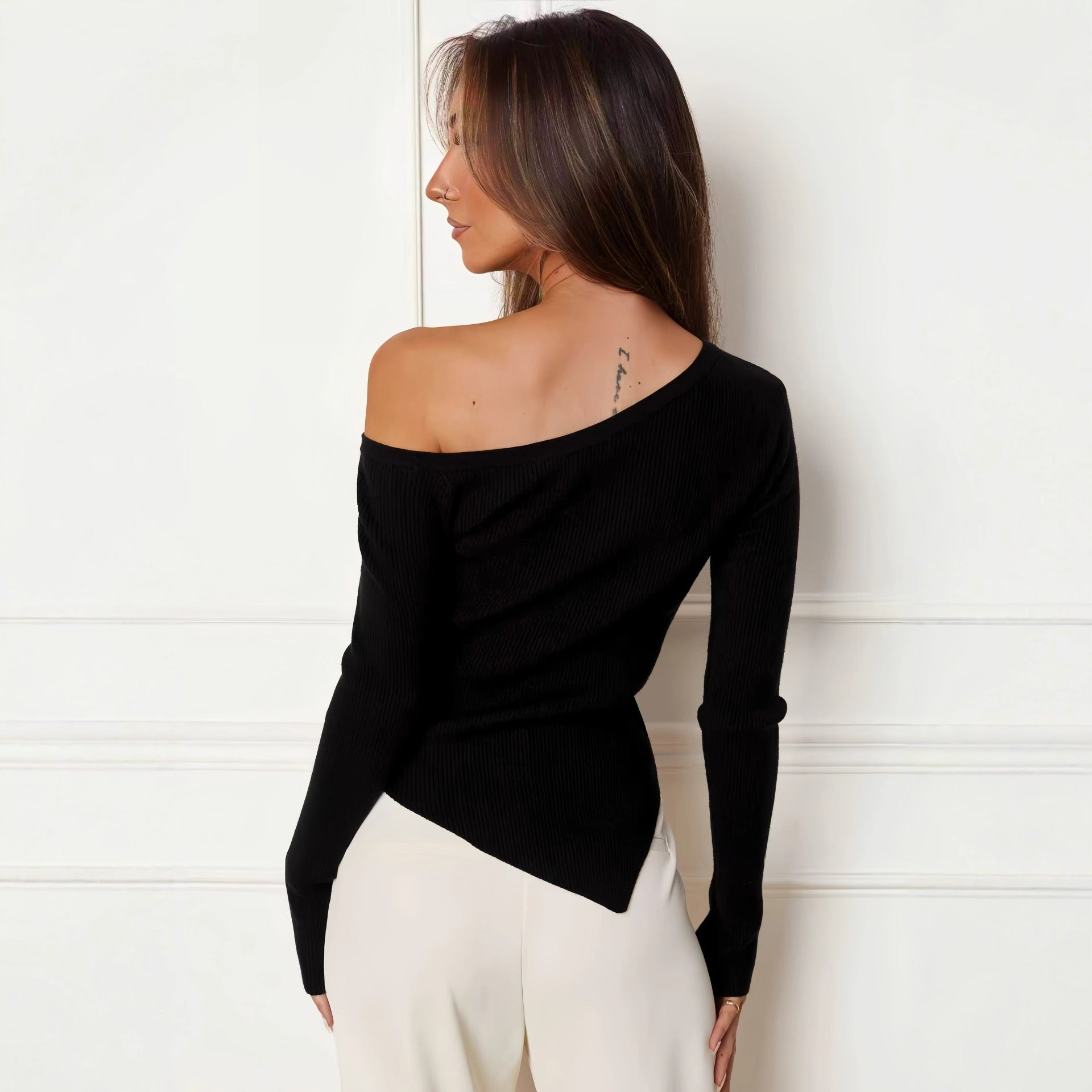 Damen asymmetrisches Langarm-Oberteil mit einem schicki Design WW