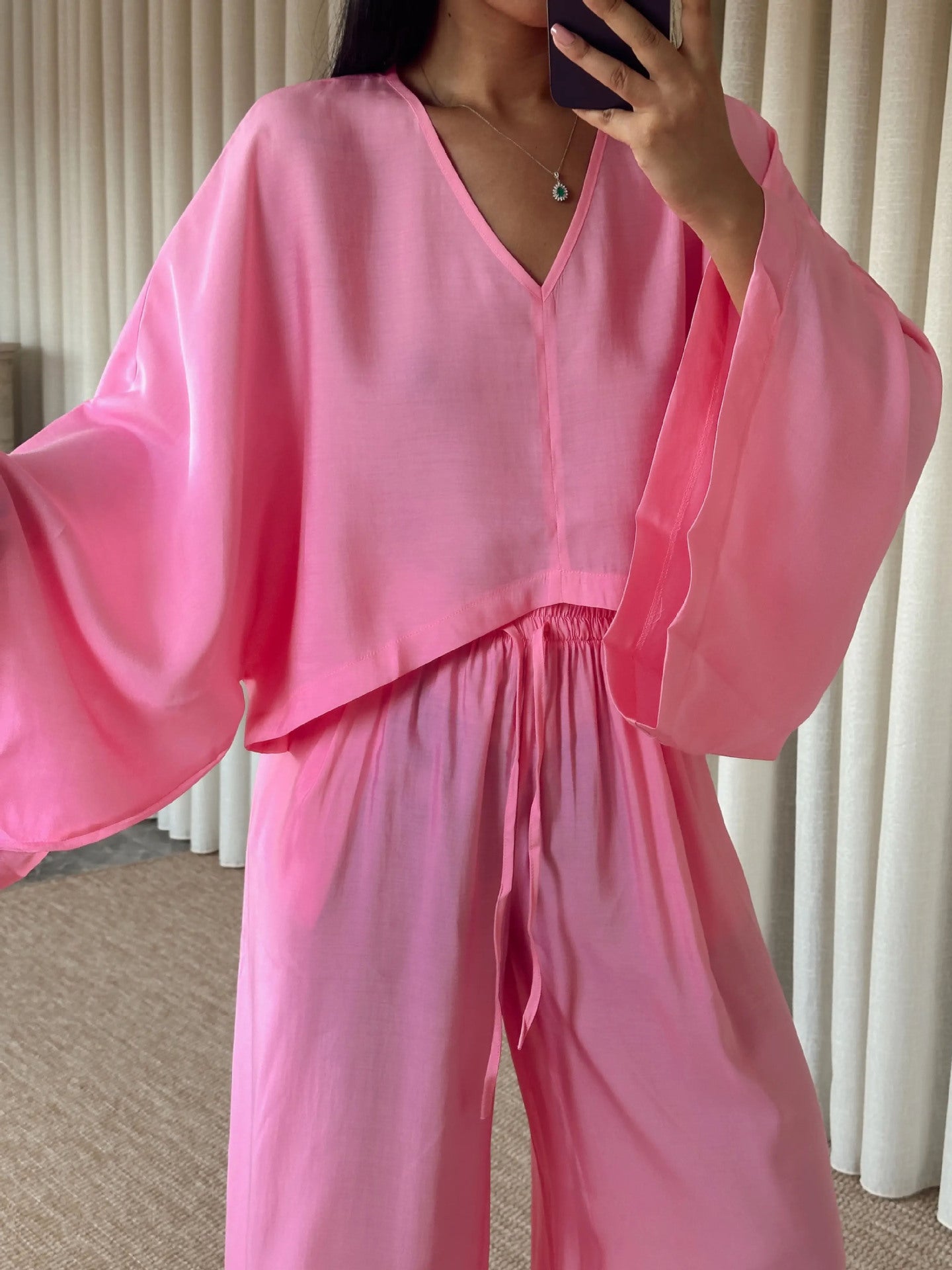 Damen Set aus luftiger Bluse und weitem Hosenanzug WW