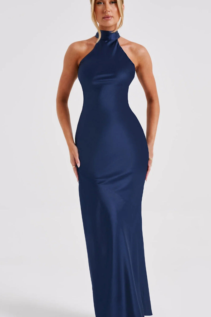 Damen Elegantes Neckholder-Maxikleid mit schlankem Schnitt und seitlichem Schlitz WW