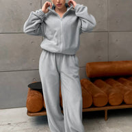 Damen bequemer Fleece-Jogginganzug mit hochschließendem Reißverschluss und weitem Schnitt WW