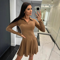 Damen Sportliches Polo-Kleid mit schwingendem Rock und langen Ärmeln WW