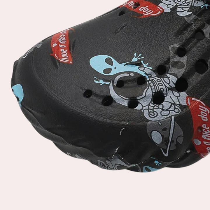 Herren-Sandalen mit Graffiti-Muster