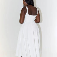 Midi-Kleid mit Hoher Taille und Quadrat-Ausschnitt