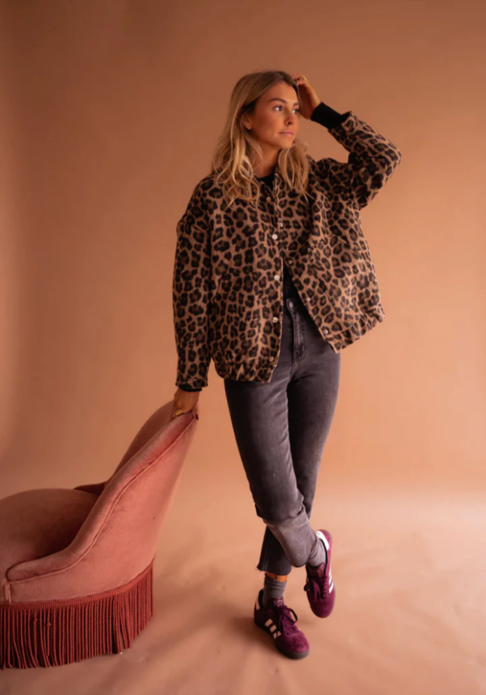 W&W Mode | Leopard Bomberjacke