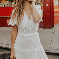 WW | Weiße Spitzenkleid