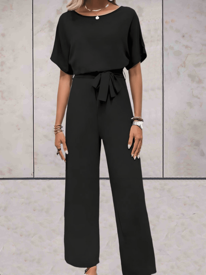 W&W Mode - Jumpsuit mit Gürtel und kurzen Ärmeln