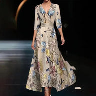 WW | Wickel Maxi Kleid mit gewagtem Blumenmuster für Damen
