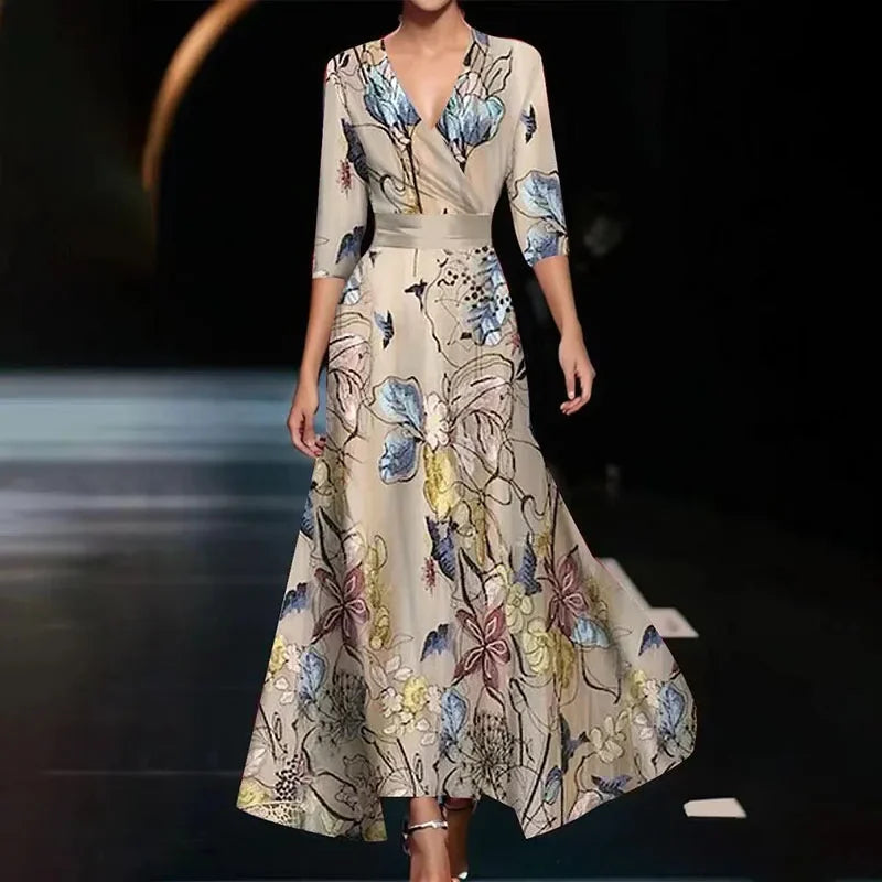 WW | Elegantes Maxikleid mit Blumenmuster