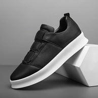 WW | Moderne Leder-Sneaker mit niedrigem Schaft