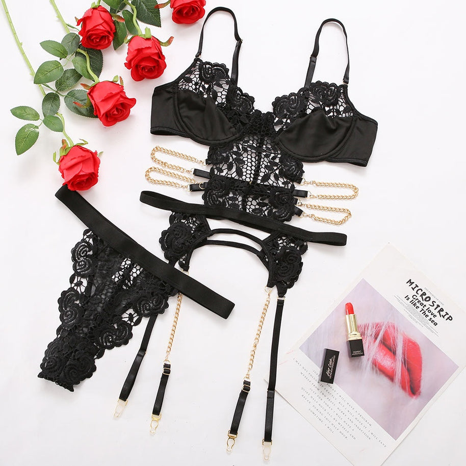WW | All Hype, No Heart Lingerie-Set