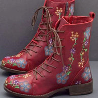 Retro-Stiefel mit ethnischer Stickerei
