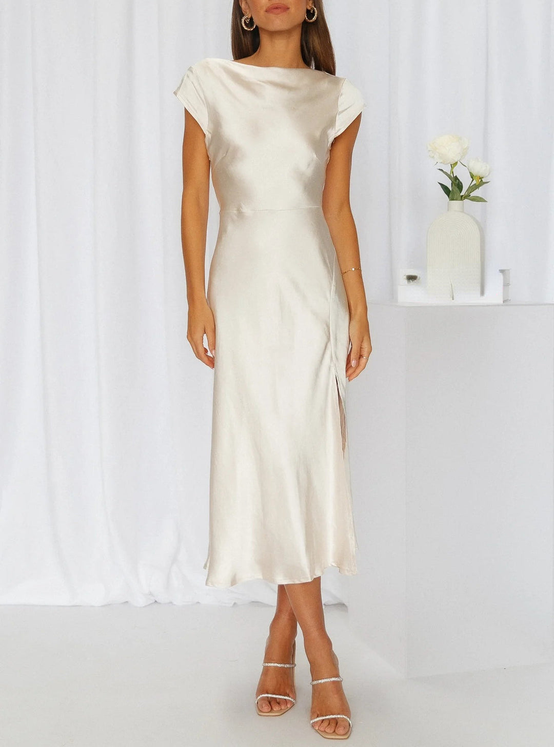 W&W Mode - Elegantes Slik-Kleid