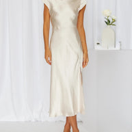 W&W - Elegantes Slik-Kleid