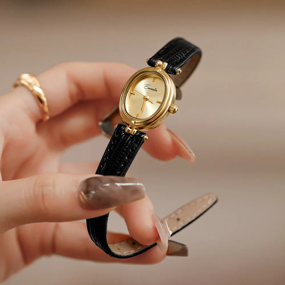 WW | Damenarmbanduhr Mit Schlankem Profil Und Luxuriösem Lederband