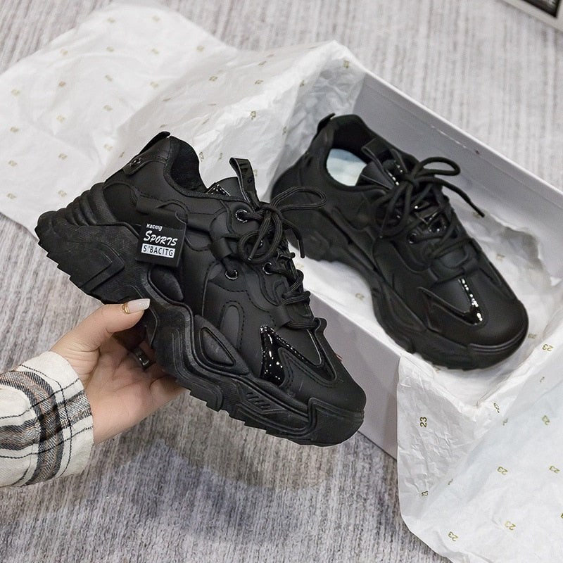 W&W Mode - Klobige Sneakers aus Kunstleder