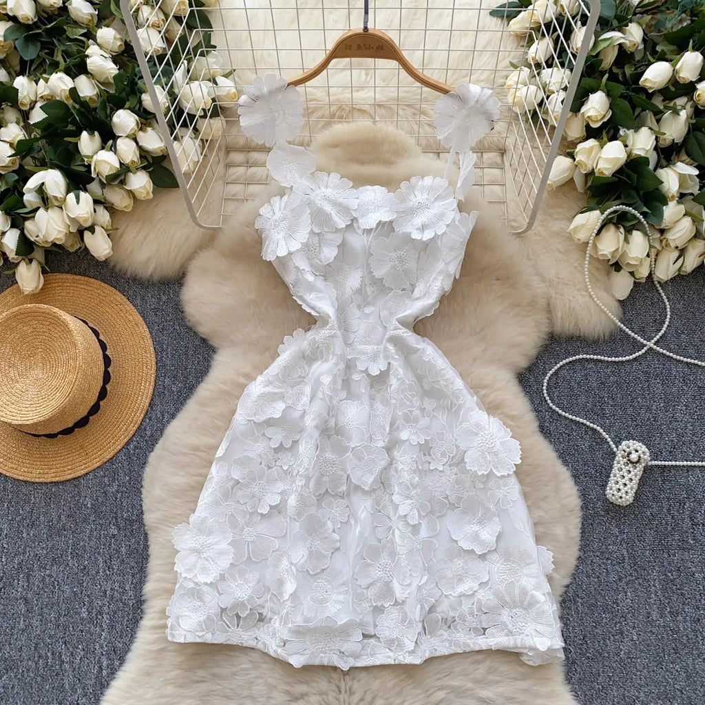 WW | Sommerferien Hult Ohne Blumenstickerei Kleid Frauen Quadratischer Kragen Ärmellos Mesh Blume Bohemisch Mini Robe Vestidos