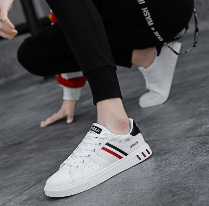 WW | Sportliche Sneakers