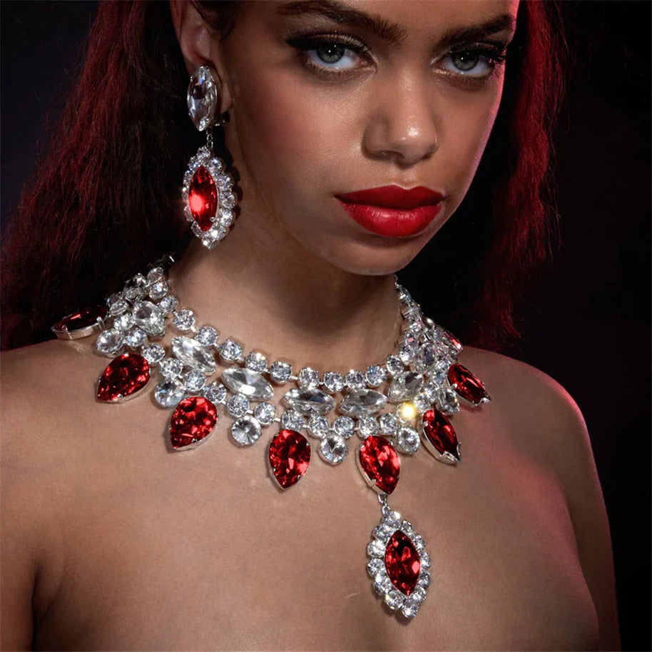WW | Boho Silber Luxus Rhinestone Wassertropfen Anhänger Choker für Frauen Sexy Kristall Halskrause Statement Halskette Schmuck Zubehör