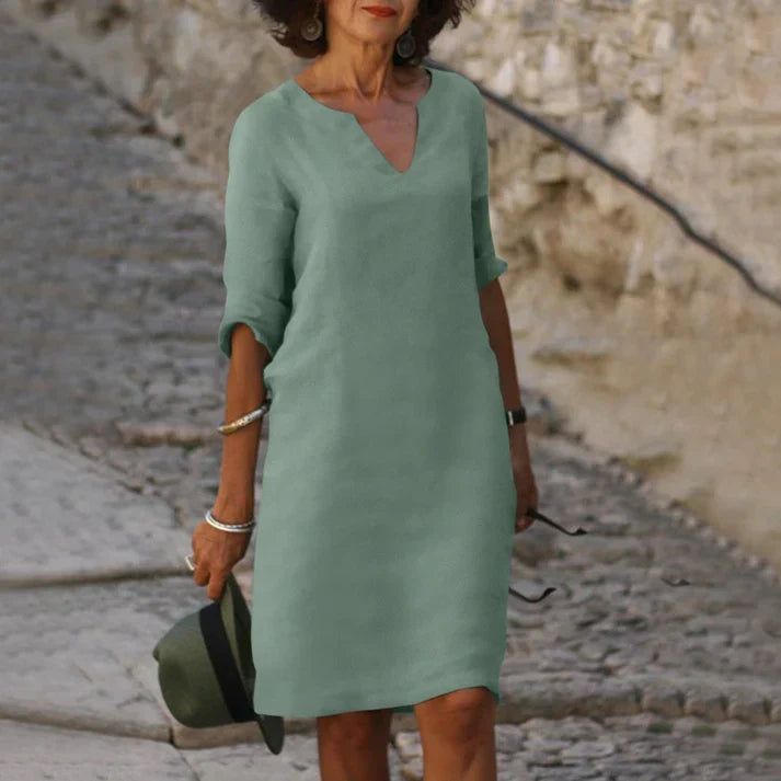 W&W Mode | Elegantes Sommerkleid mit V-Ausschnitt