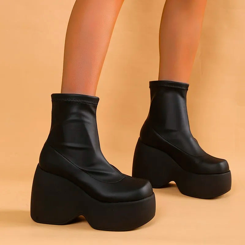 WW | Gothic Chunky Platform Stiefeletten mit Reißverschluss